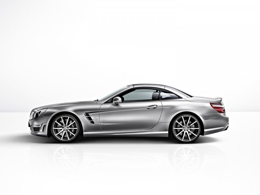  Mercedes-Benz SL63 AMG 2012 года  (фото 32 из 69)